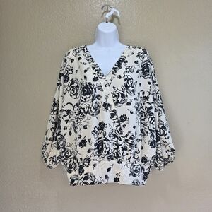 Royalty For Me Black and Cream Floral Blouse - Size XL / NWOT